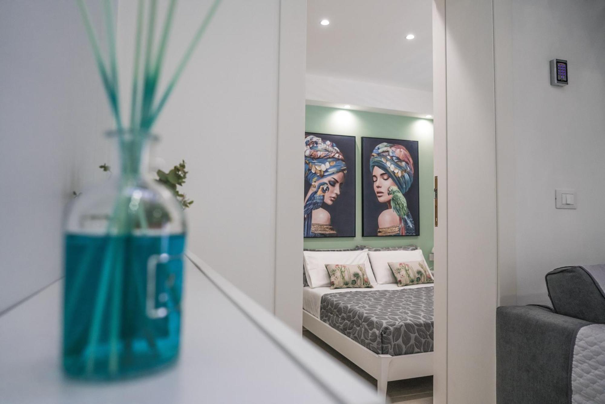 Casa Azzurra Rooms E Apartment Теразини Екстериор снимка