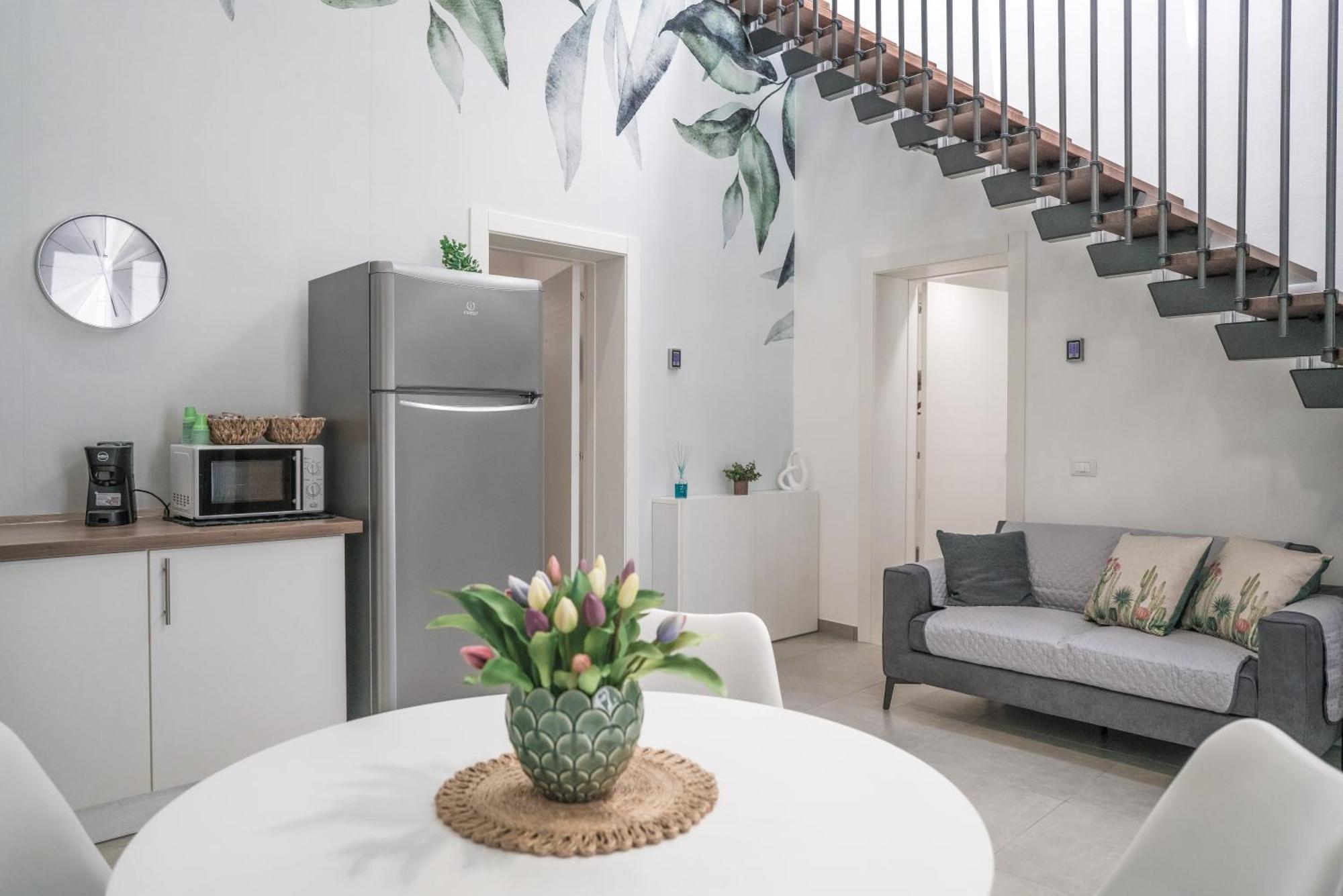 Casa Azzurra Rooms E Apartment Теразини Екстериор снимка
